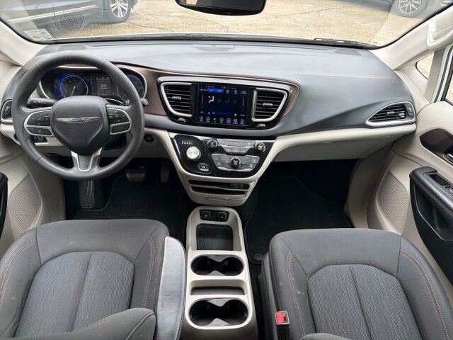 2017 Chrysler Pacifica Touring Lafayette LA