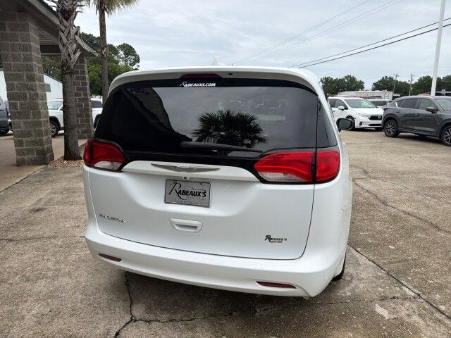 2017 Chrysler Pacifica Touring Lafayette LA