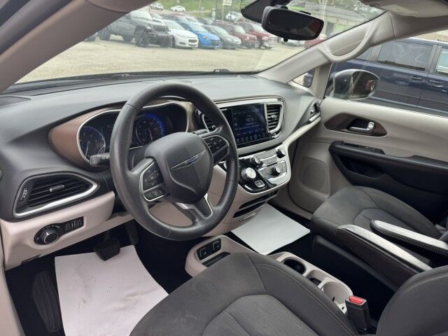 2017 Chrysler Pacifica Touring North Versailles PA