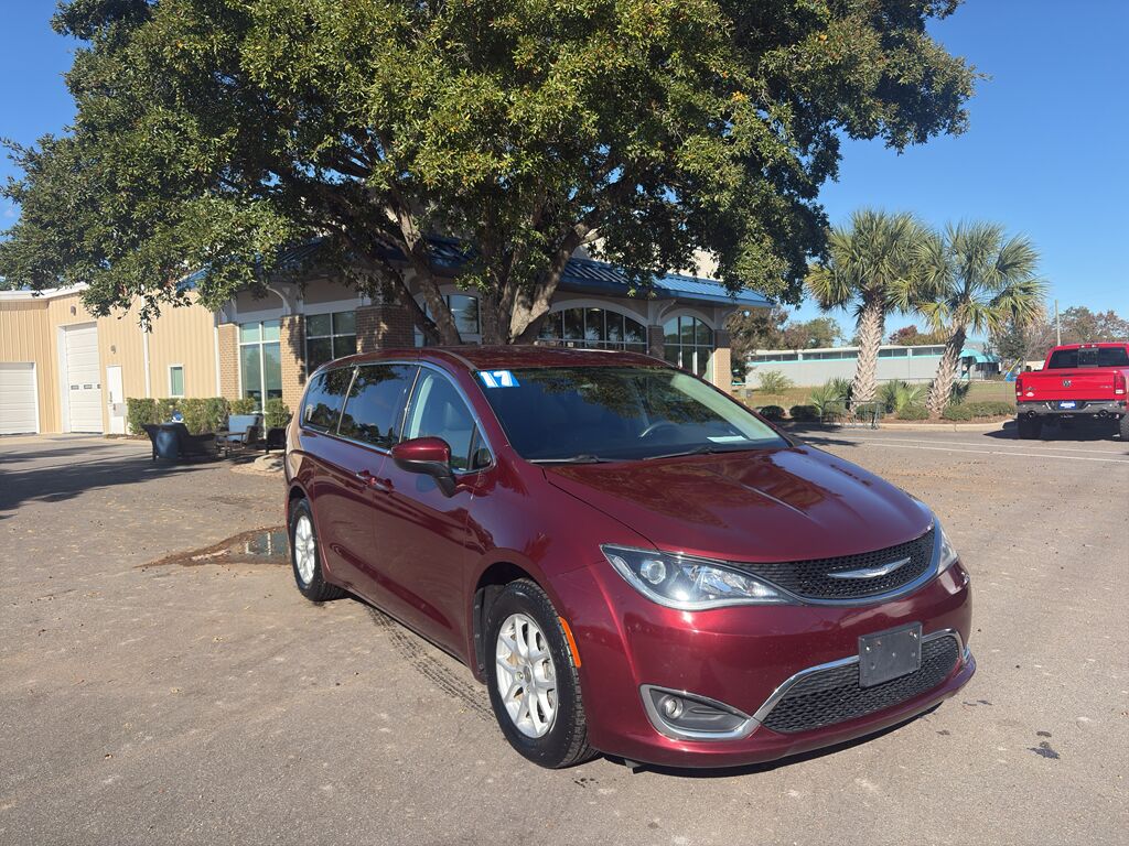 2017 Chrysler Pacifica Touring Plus