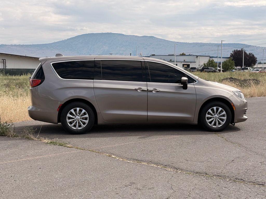2017 Chrysler Pacifica Touring Klamath Falls OR