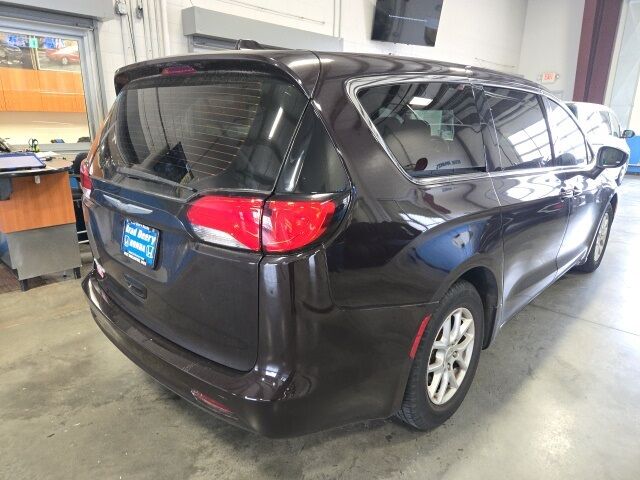 2017 Chrysler Pacifica Touring West Burlington IA