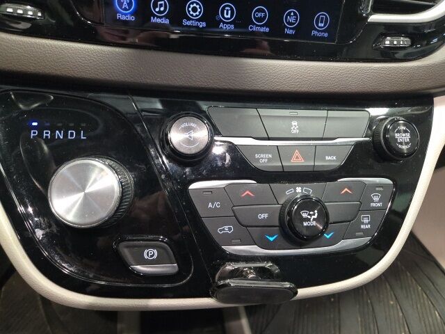 2017 Chrysler Pacifica Touring West Burlington IA