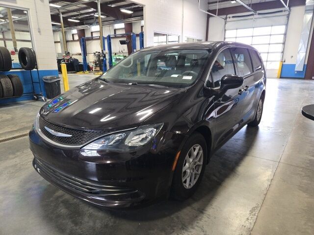 2017 Chrysler Pacifica Touring West Burlington IA