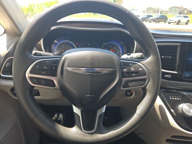 2017 Chrysler Pacifica Touring West Burlington IA