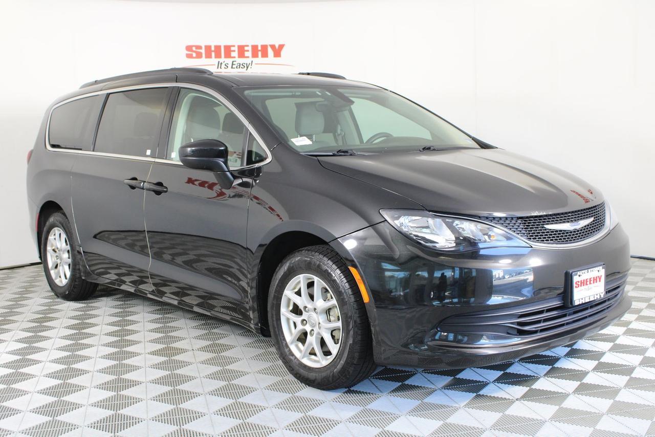 2017 Chrysler Pacifica Touring