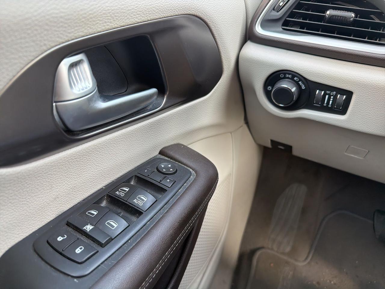 2017 Chrysler Pacifica Touring Ashland VA