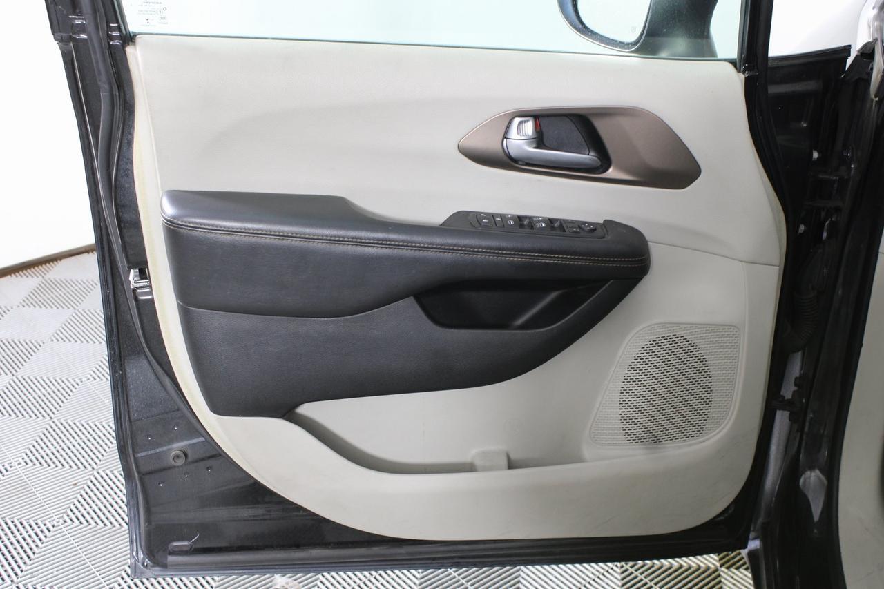 2017 Chrysler Pacifica Touring Manassas VA