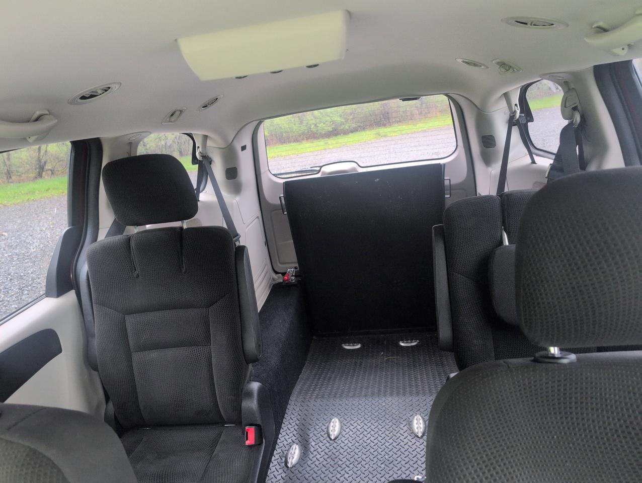 2017 DODGE ATS GRAND CARAVAN S Johnstown NY