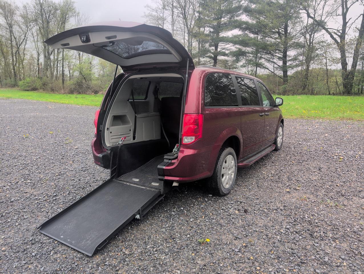 2017 DODGE ATS GRAND CARAVAN S Johnstown NY