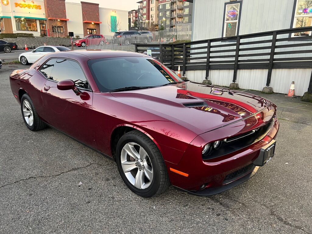 2017 DODGE CHALLENGER SXT Des Moines WA