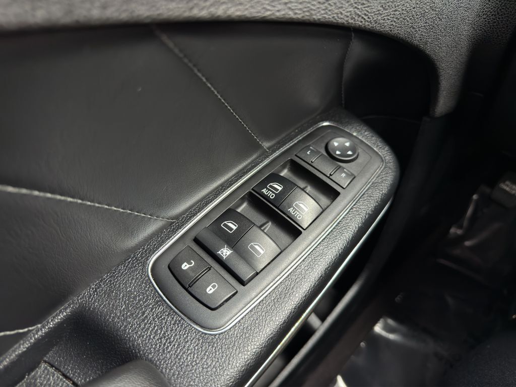 2017 DODGE CHARGER R/T 392 SUPERCHARGED WOW Columbus OH