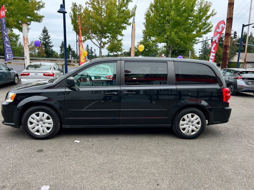 2017 DODGE GRAND CARAVAN SE Des Moines WA