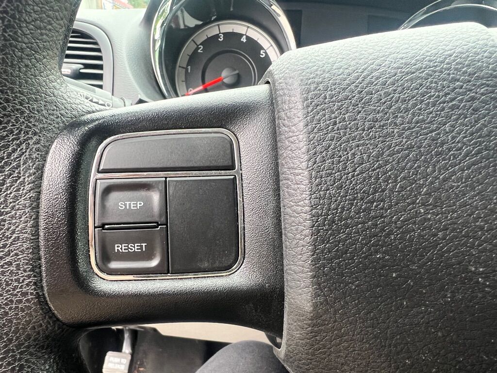 2017 DODGE GRAND CARAVAN SE Des Moines WA