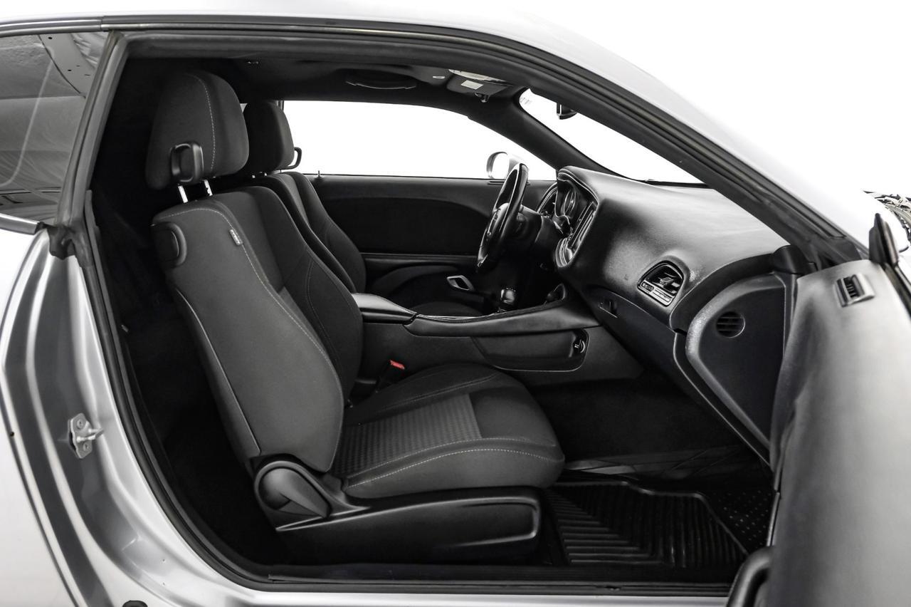 2017 Dodge Challenger R/T 5.7L HEMI AUTOMATIC KEYLESS START BLUETOOTH CRUISE CONTROL A Carrollton TX