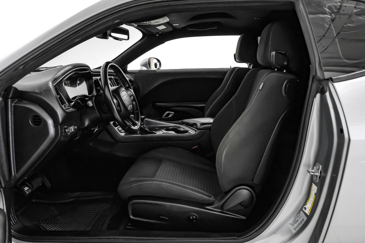 2017 Dodge Challenger R/T 5.7L HEMI AUTOMATIC KEYLESS START BLUETOOTH CRUISE CONTROL A Carrollton TX