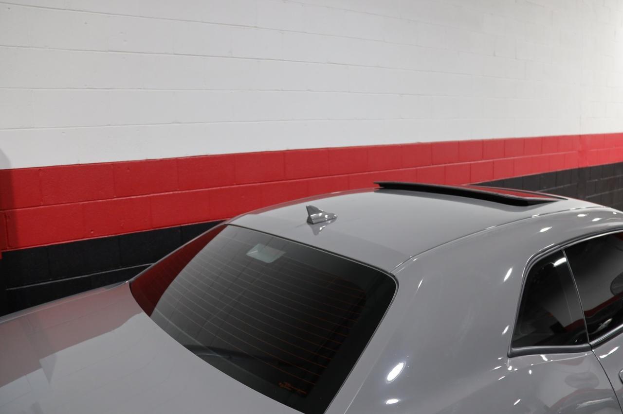 2017 Dodge Challenger SRT 392 6-Speed Manual 2dr Coupe Skokie IL