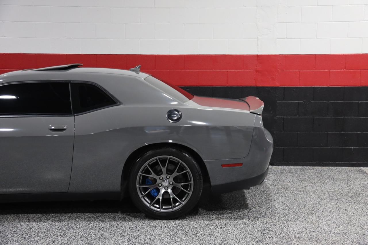 2017 Dodge Challenger SRT 392 6-Speed Manual 2dr Coupe Skokie IL