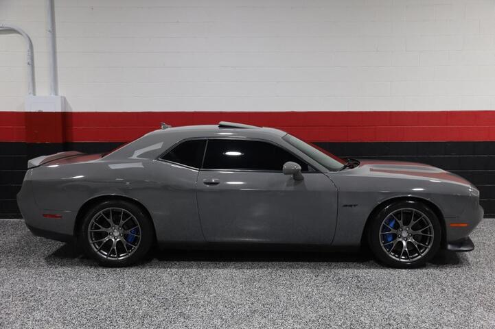2017 Dodge Challenger SRT 392 6-Speed Manual 2dr Coupe Chicago IL