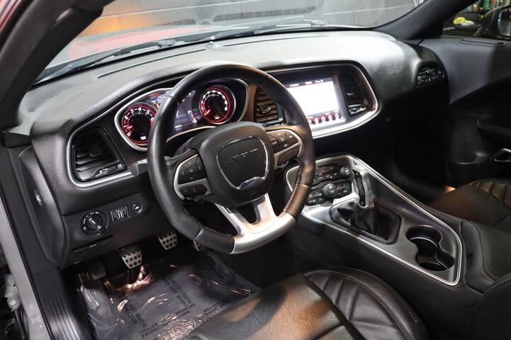 2017 Dodge Challenger SRT 392 6-Speed Manual 2dr Coupe Chicago IL