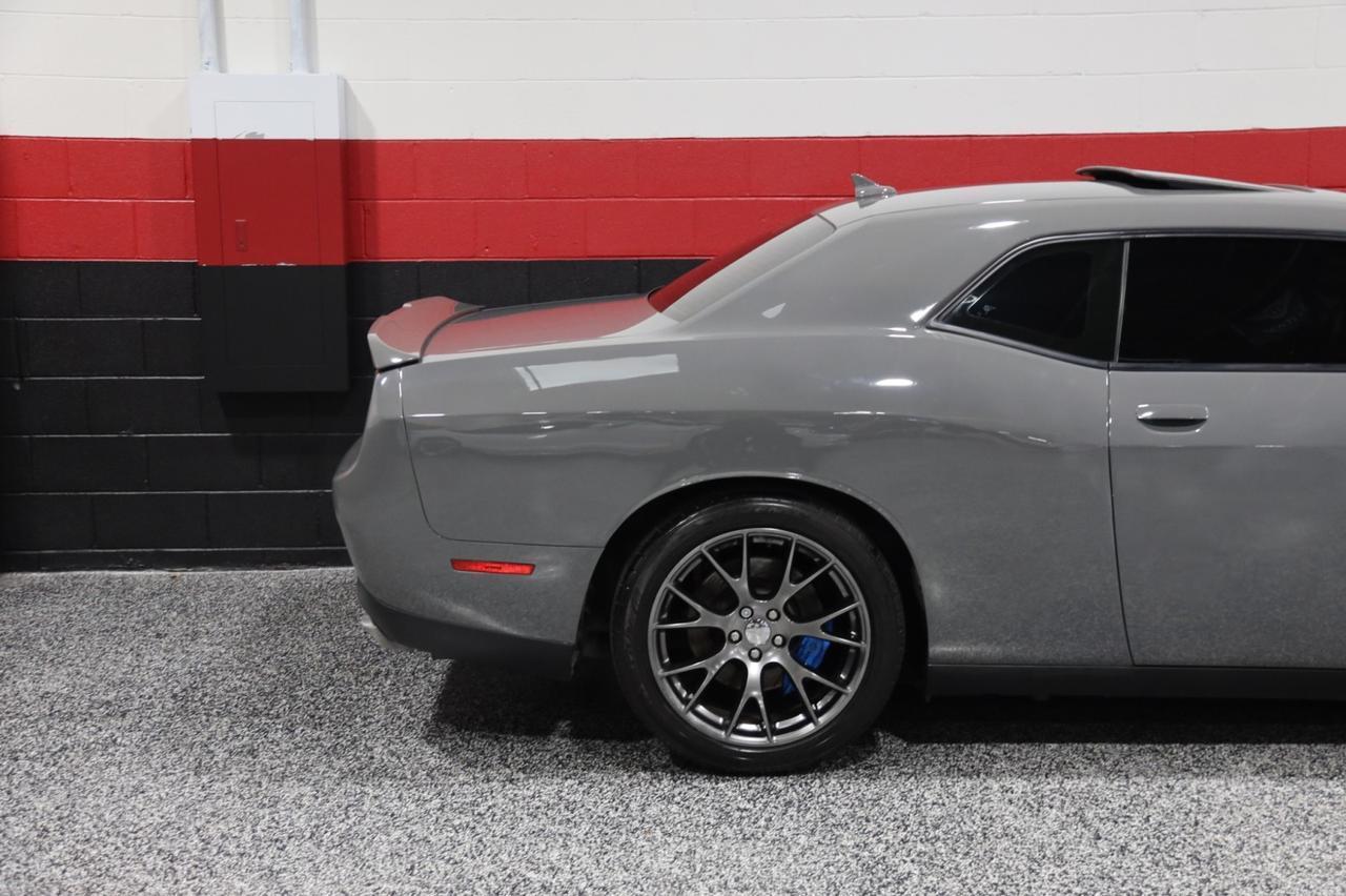 2017 Dodge Challenger SRT 392 6-Speed Manual 2dr Coupe Skokie IL