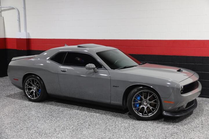 2017 Dodge Challenger SRT 392 6-Speed Manual 2dr Coupe Chicago IL