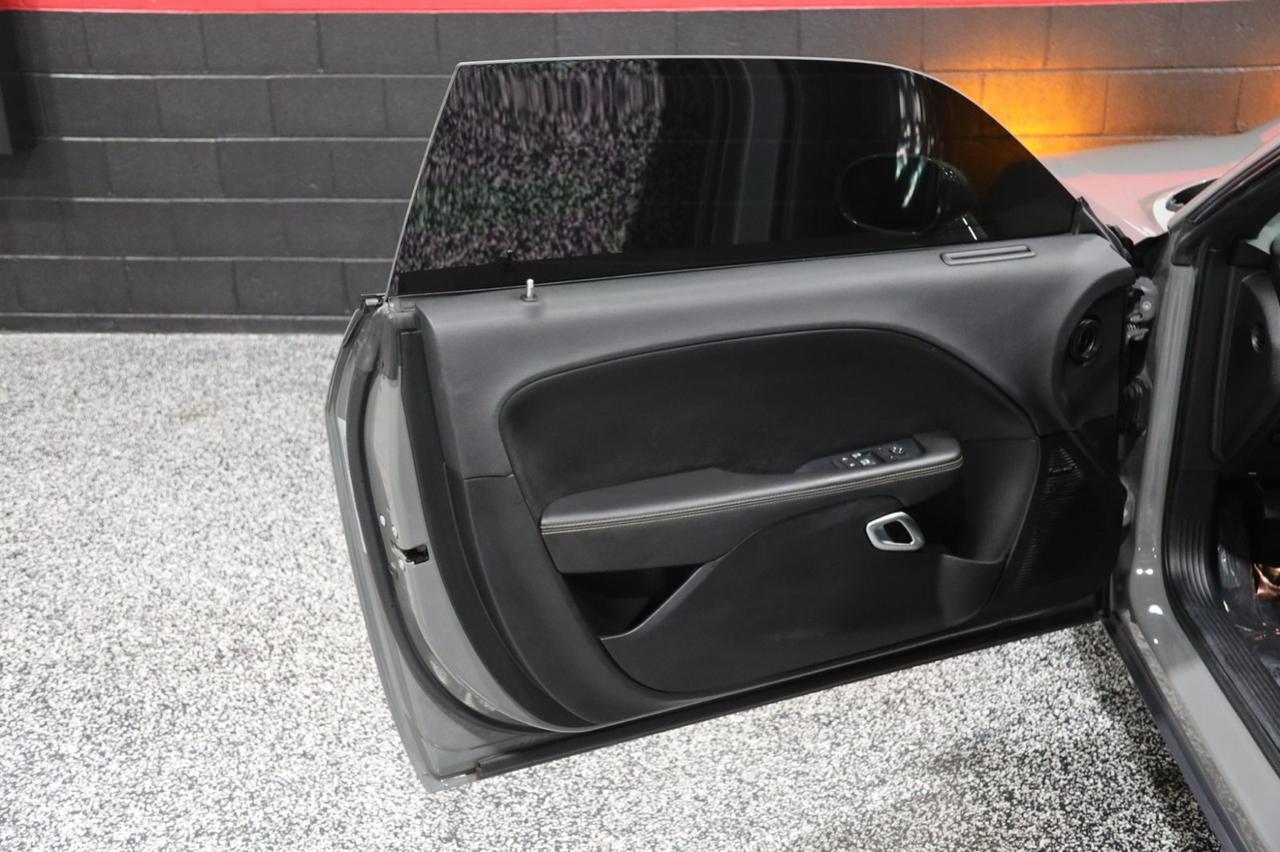 2017 Dodge Challenger SRT 392 6-Speed Manual 2dr Coupe Skokie IL