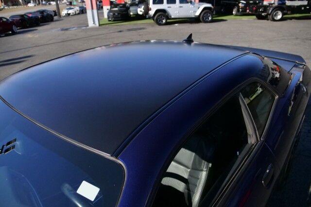 2017 Dodge Challenger SRT Hellcat / Manual / 6.2L V8 / Cooled Seats! High Point NC