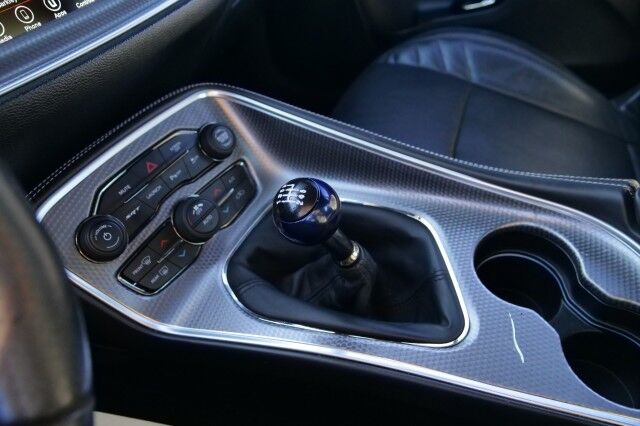 2017 Dodge Challenger SRT Hellcat / Manual / 6.2L V8 / Cooled Seats! High Point NC