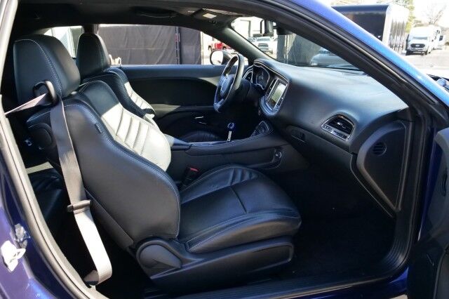 2017 Dodge Challenger SRT Hellcat / Manual / 6.2L V8 / Cooled Seats! High Point NC