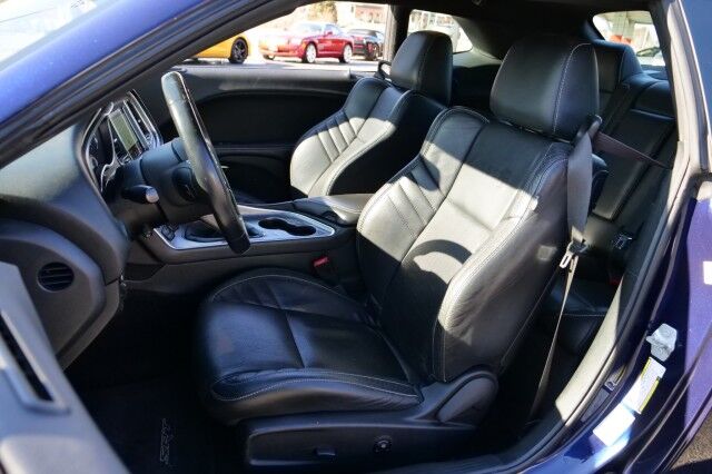2017 Dodge Challenger SRT Hellcat / Manual / 6.2L V8 / Cooled Seats! High Point NC