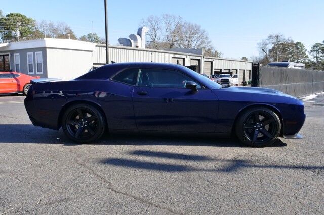 2017 Dodge Challenger SRT Hellcat / Manual / 6.2L V8 / Cooled Seats! High Point NC