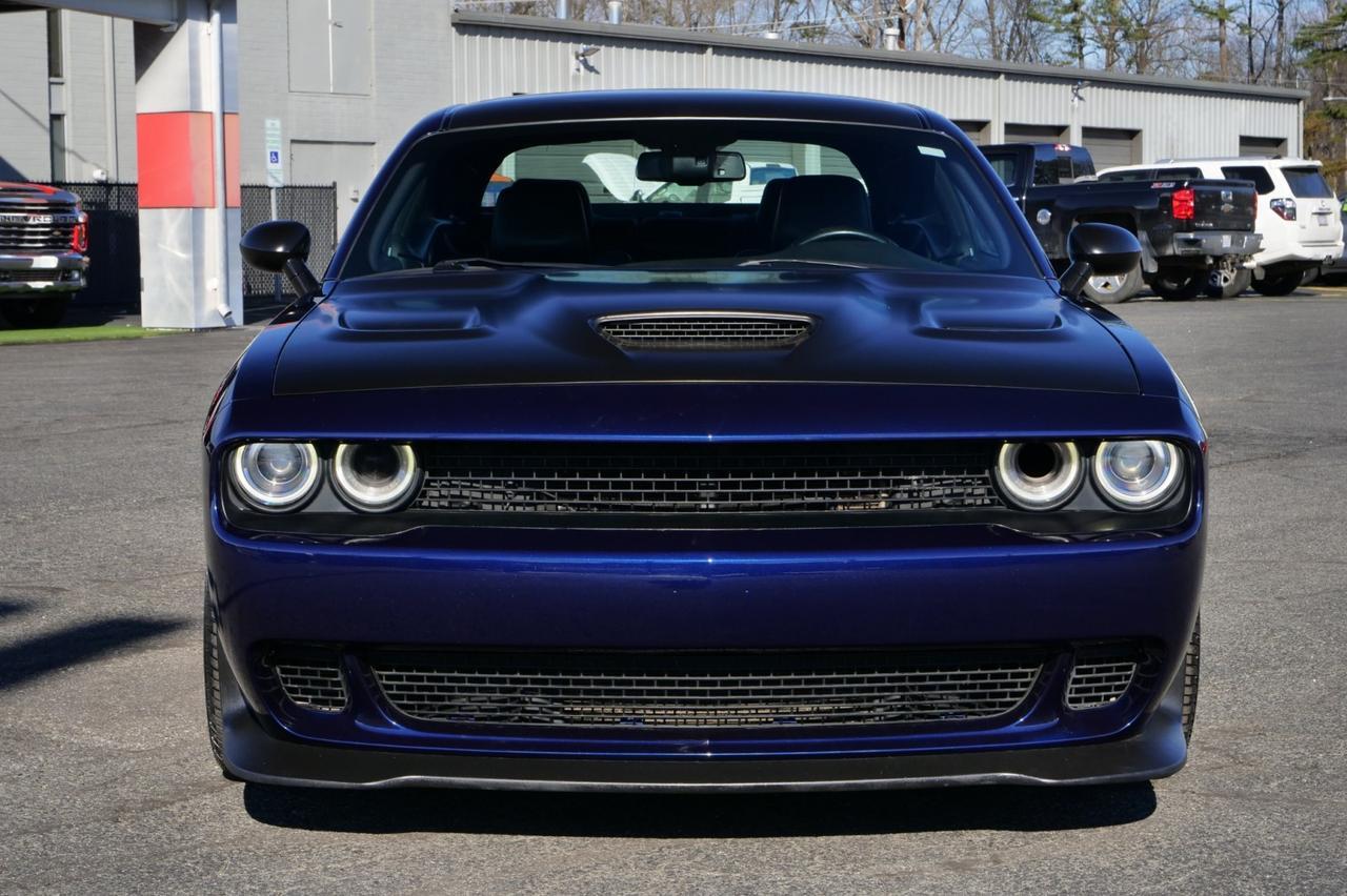 2017 Dodge Challenger SRT Hellcat / Manual / 6.2L V8 / Cooled Seats! Lincolnton NC