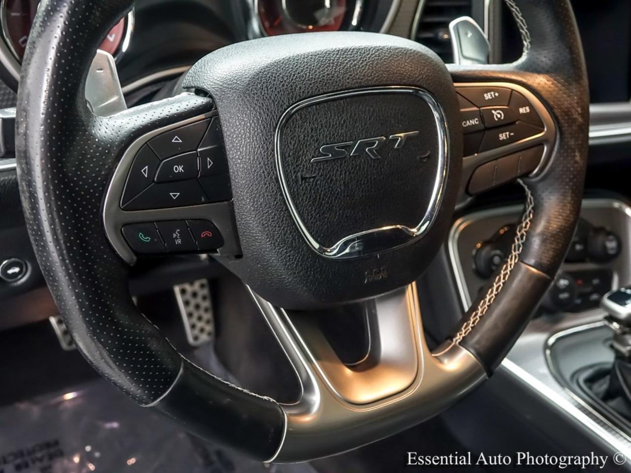 2017 Dodge Challenger SRT - Photo 16