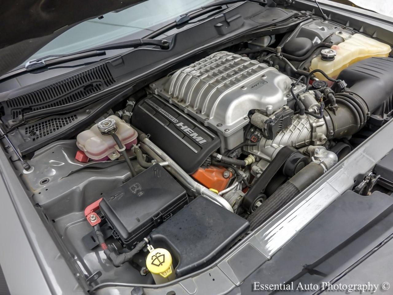 2017 Dodge Challenger SRT - Photo 28
