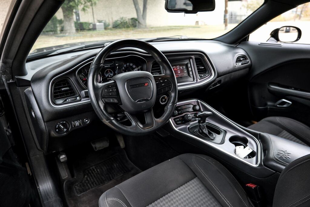 2017 Dodge Challenger SXT Carrollton TX