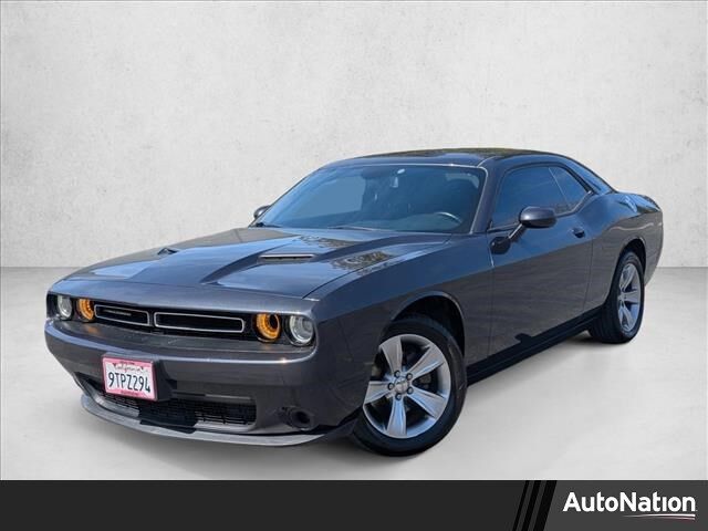 2017 Dodge Challenger SXT
