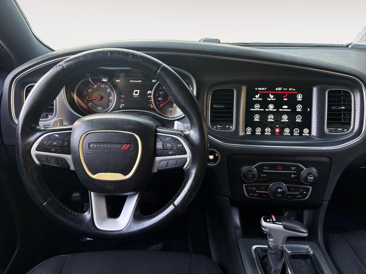 2017 Dodge Charger R/T, PADDLE SHIFTERS, REAR SPOILER, REMOTE KEYLESS START, UCONNECT BLUETOOTH, APPLE CARPLAY/ANDROID AUTO, HEATED FRONT SEATS, TINTED WINDOWS, PREMIUM BLACK WHEELS, LOW MILES, CHARGE THE ROAD IN STYLE!