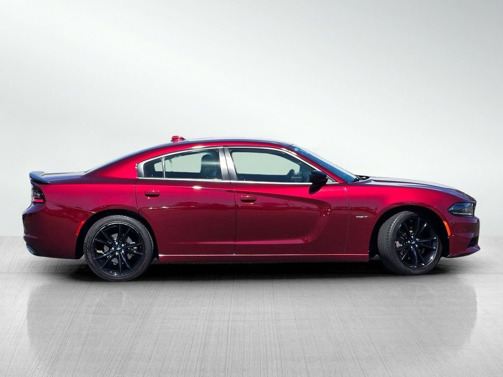 2017 Dodge Charger R/T
