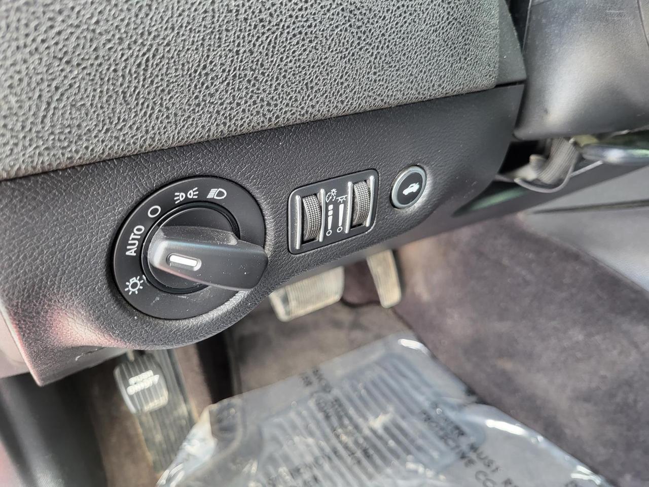 2017 Dodge Charger SE Beeville TX