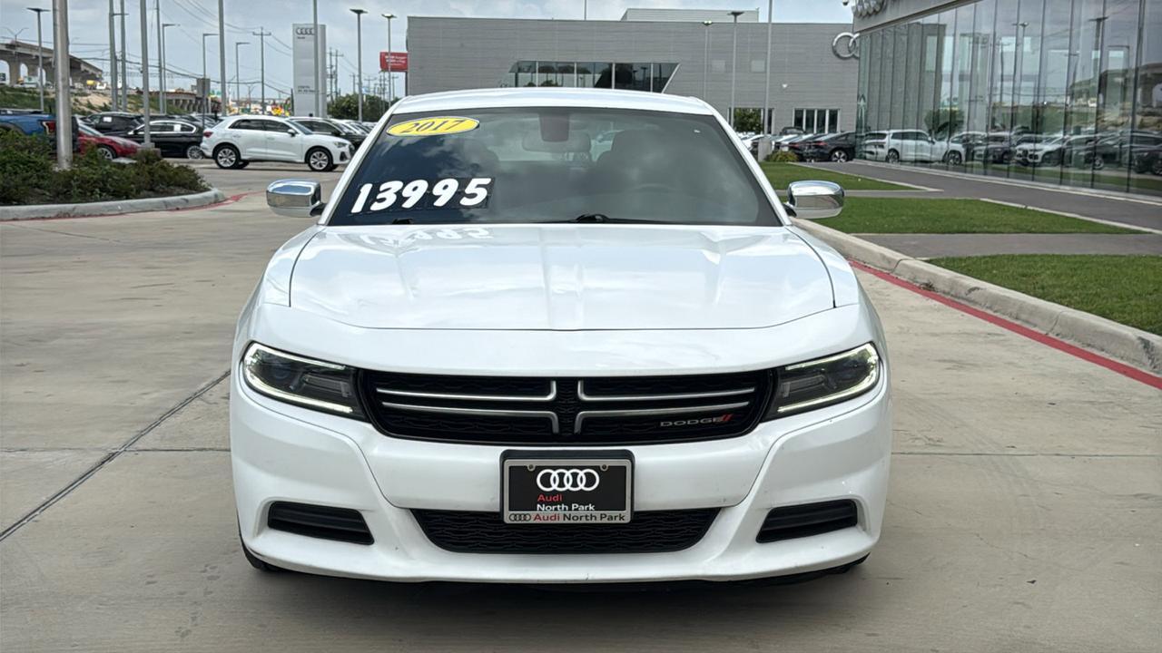 2017 Dodge Charger SE
