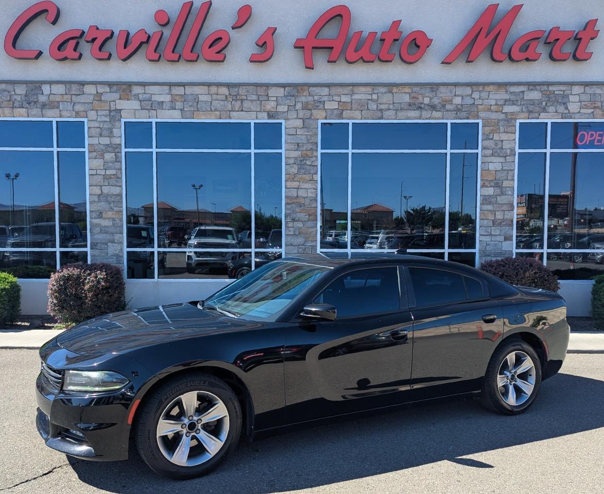 2017 Dodge Charger SXT's photo