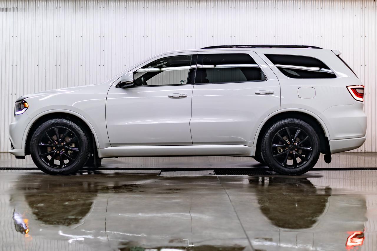 2017 Dodge Durango AWD R/T Hemi Leather Roof Nav Red Deer AB