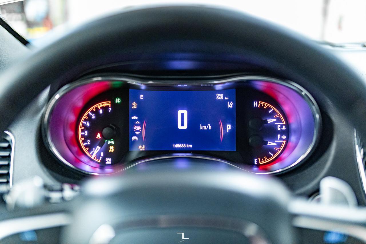 2017 Dodge Durango AWD R/T Hemi Leather Roof Nav Red Deer AB