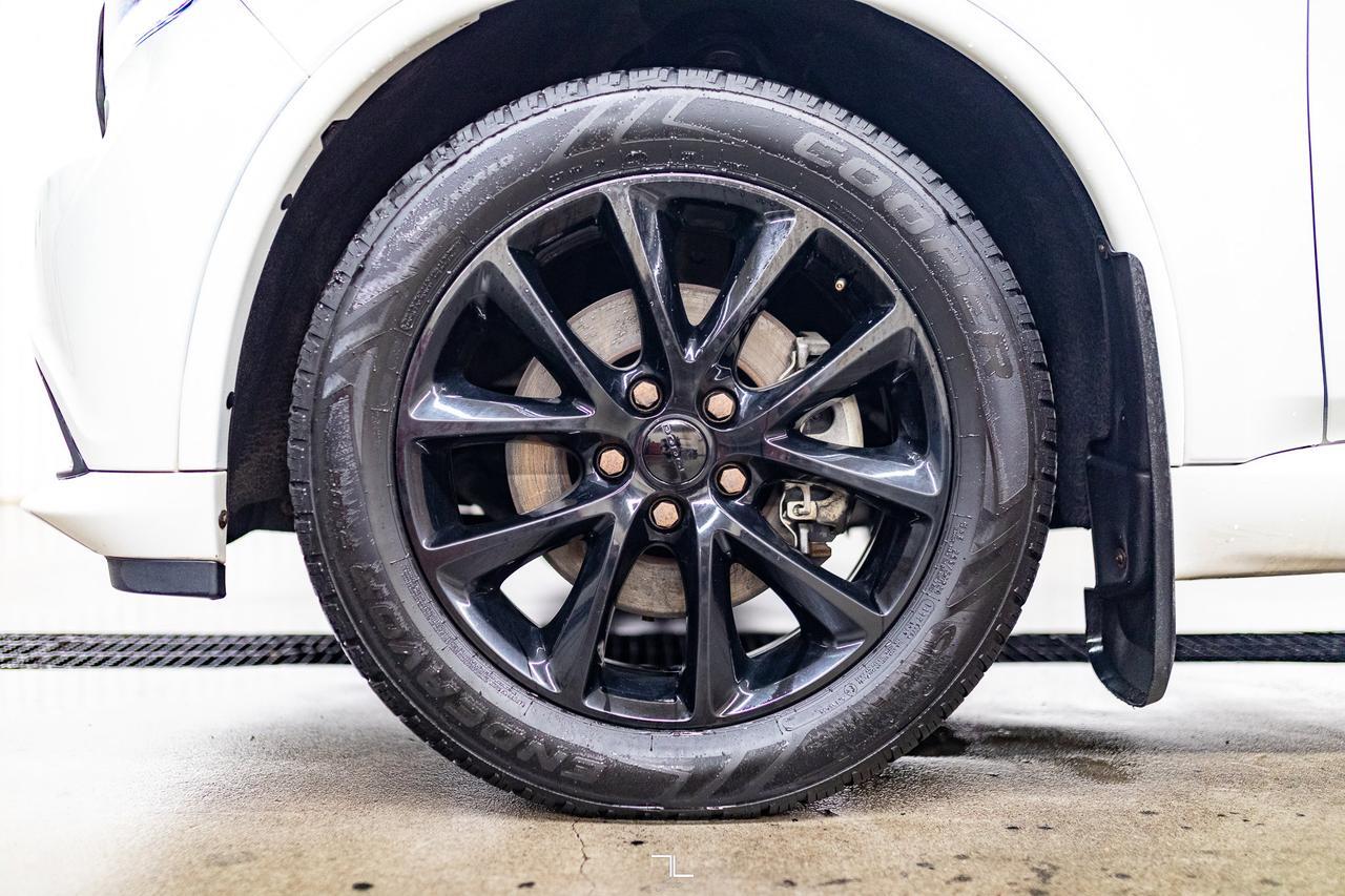 2017 Dodge Durango AWD R/T Hemi Leather Roof Nav Red Deer AB