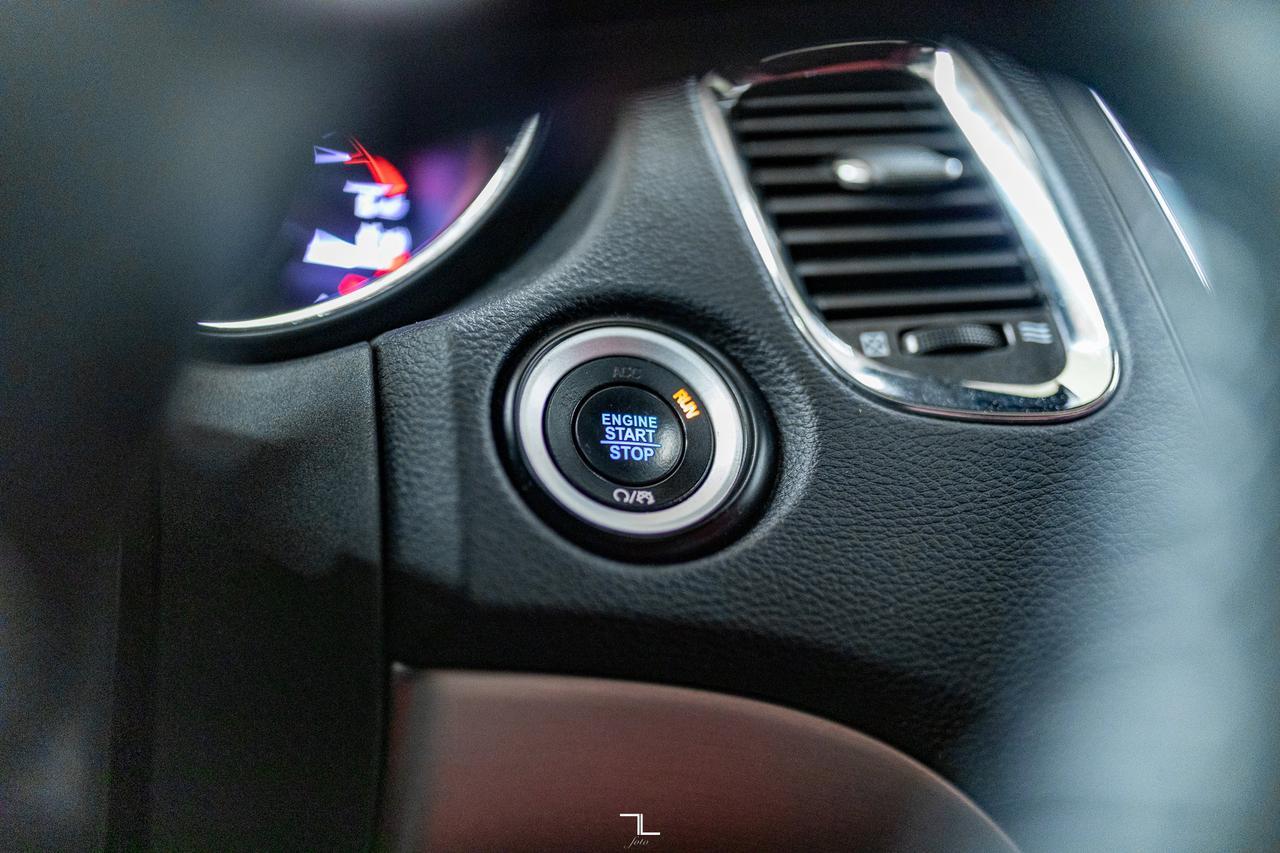 2017 Dodge Durango AWD R/T Hemi Leather Roof Nav Red Deer AB