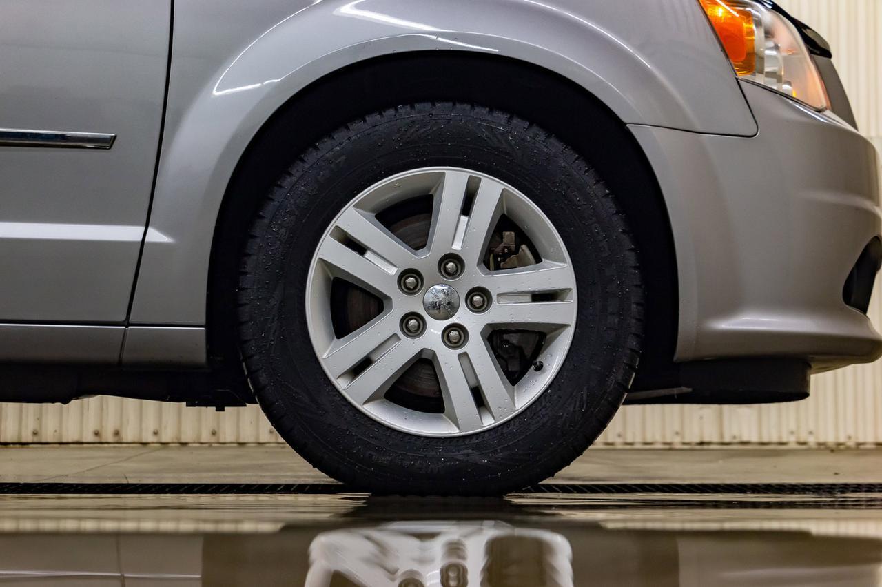 2017 Dodge Grand Caravan Crew Plus Leather BCam Red Deer AB