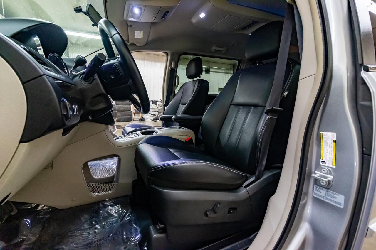 2017 Dodge Grand Caravan Crew Plus Leather BCam Red Deer AB