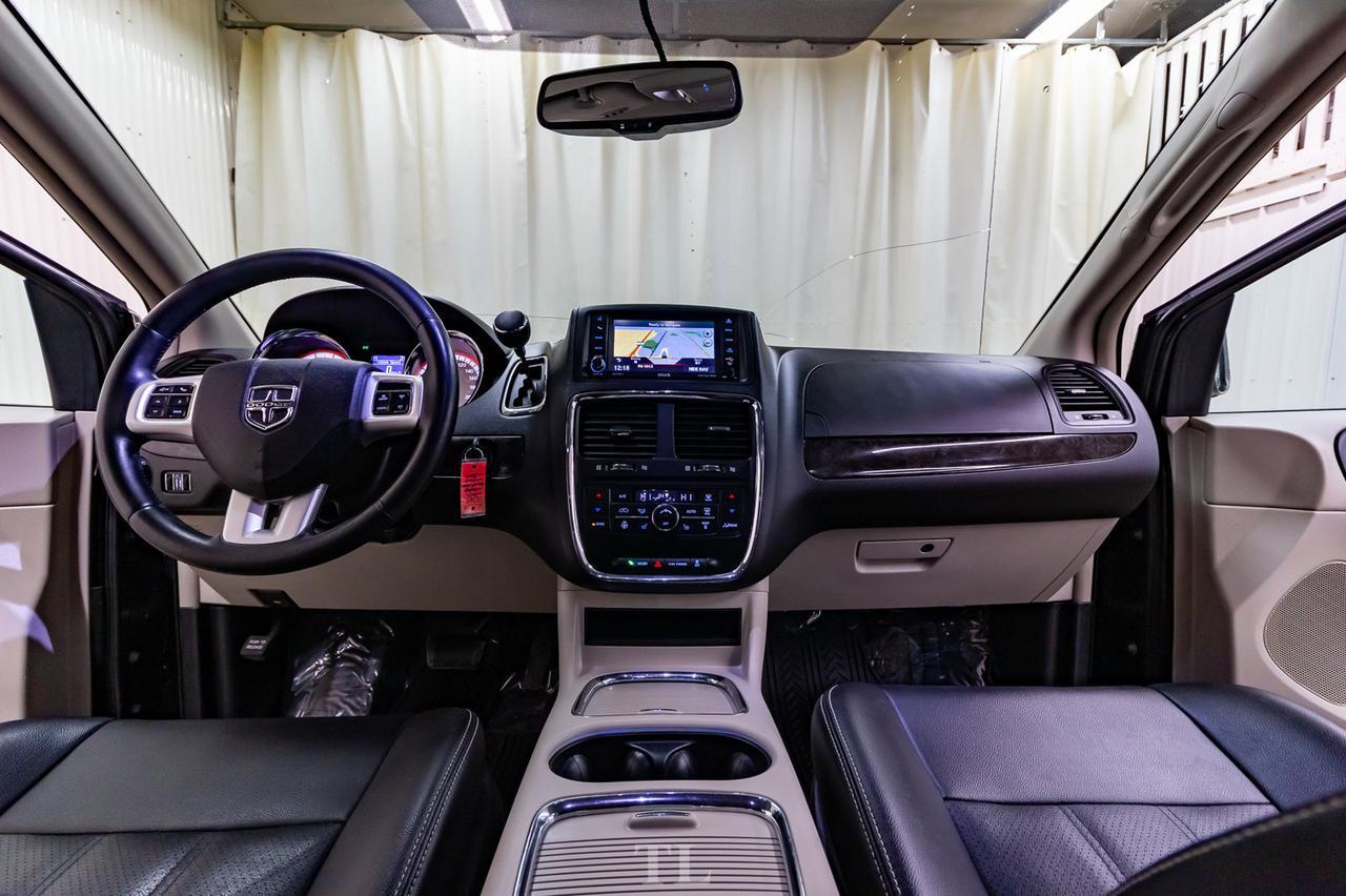 2017 Dodge Grand Caravan Crew Plus Leather Nav BCam Red Deer AB