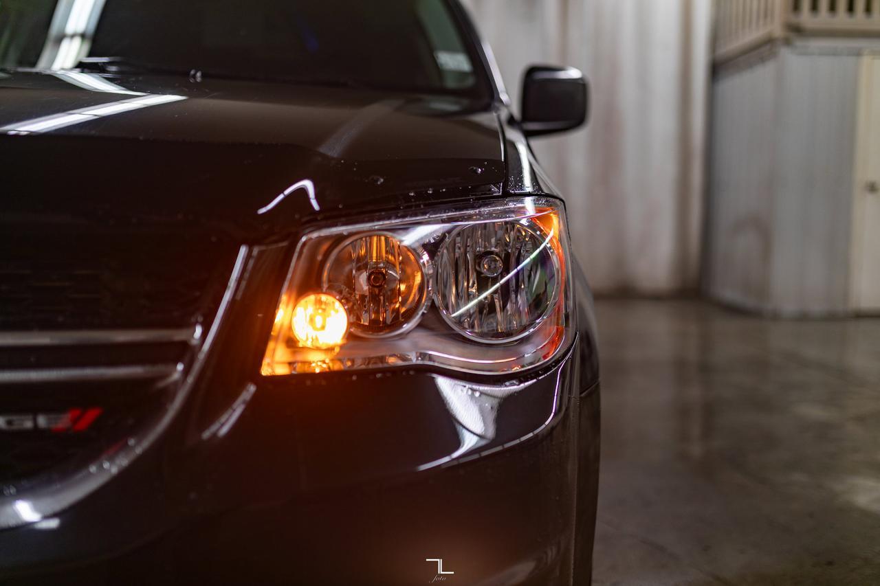 2017 Dodge Grand Caravan Crew Plus Leather Nav BCam Red Deer AB